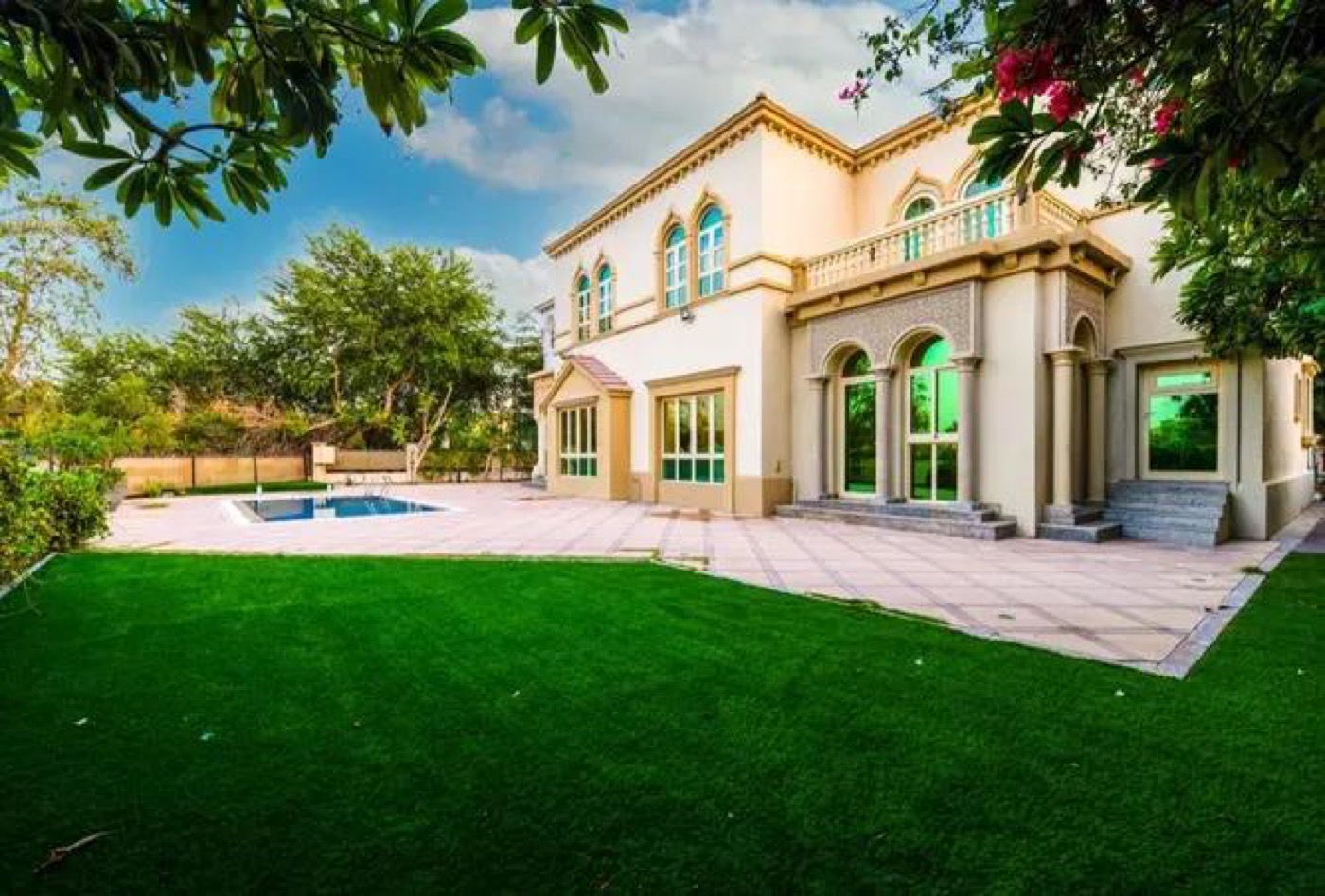 Jumeirah Islands Villa mit 4 Schlafzimmern, Renovierungsprojekt